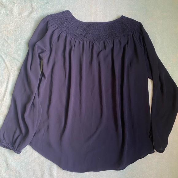 GAP Navy Blouse Top Size M - Picture 2 of 5